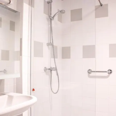 Le 12 Carnot - Serenite Assuree Dans Ce Grand Studio *