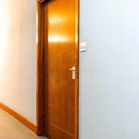 Le 12 Carnot - Serenite Assuree Dans Ce Grand Studio Пуатье